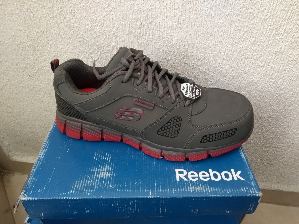 skechers con casquillo mujer