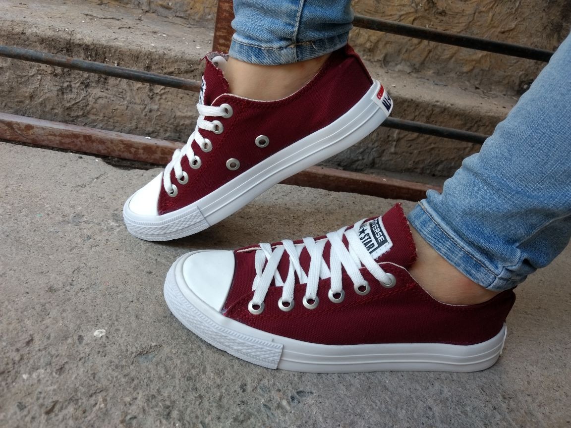 tenis converse vino