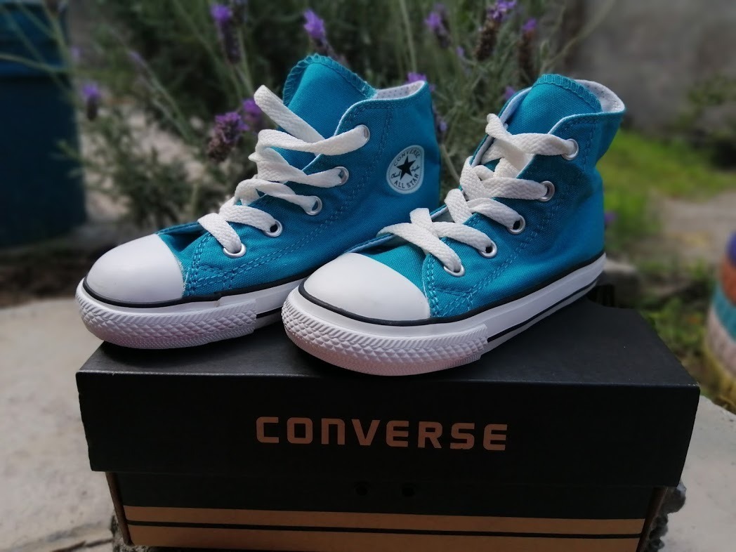 converse turquesa