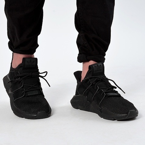 Tenis Hombre adidas Originals Prophere B37453 Triple Black - $ 1,890.00 en Mercado Libre