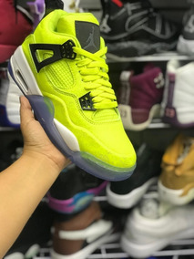 tenis jordan color verde