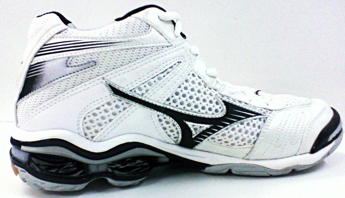 mizuno wave jump tr2