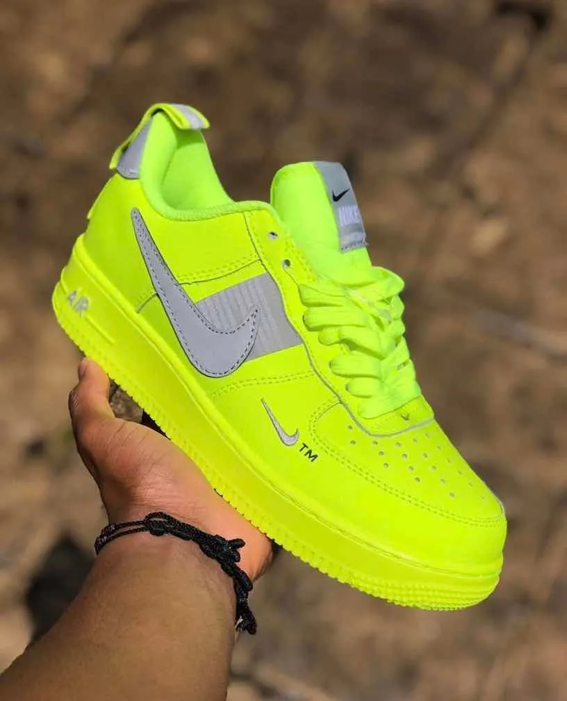 nike air force verde neon