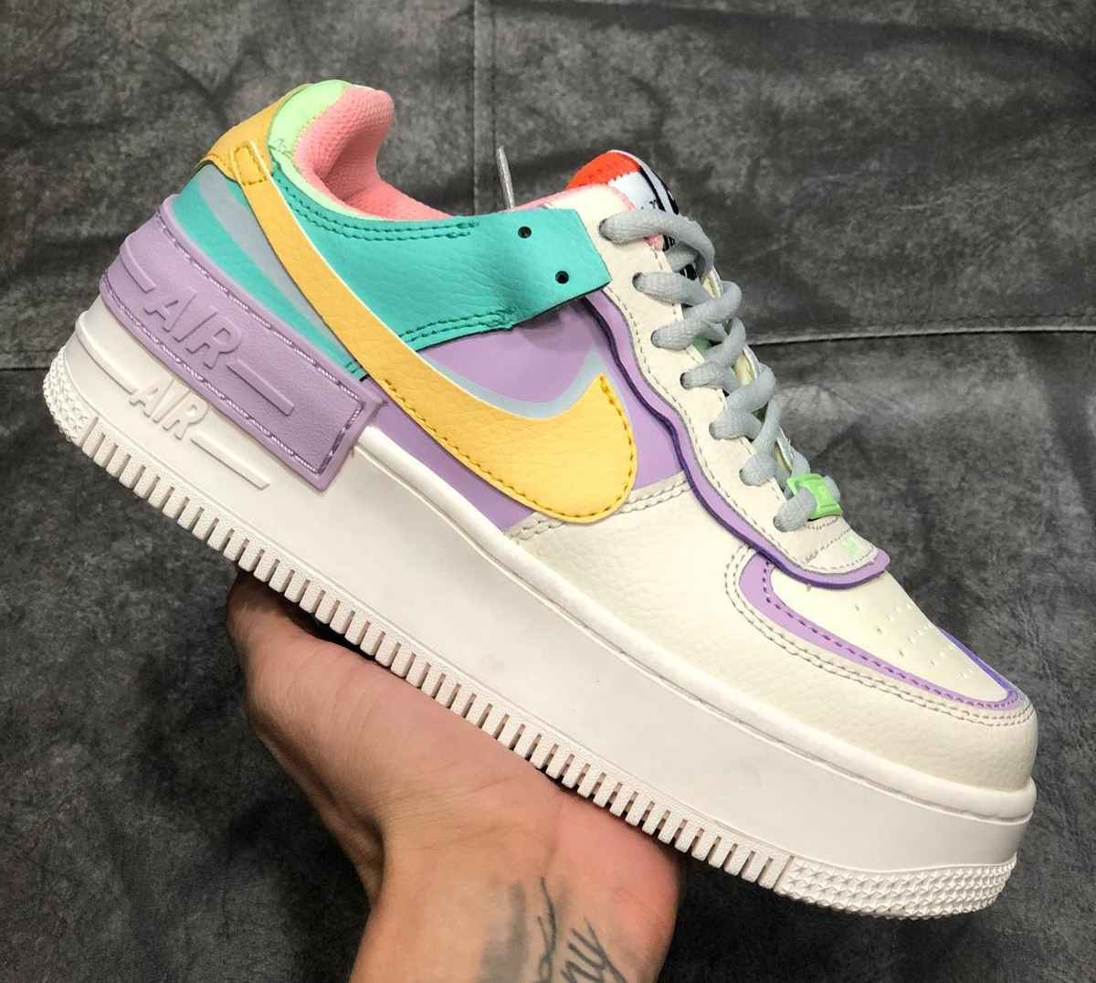 nike air force colours