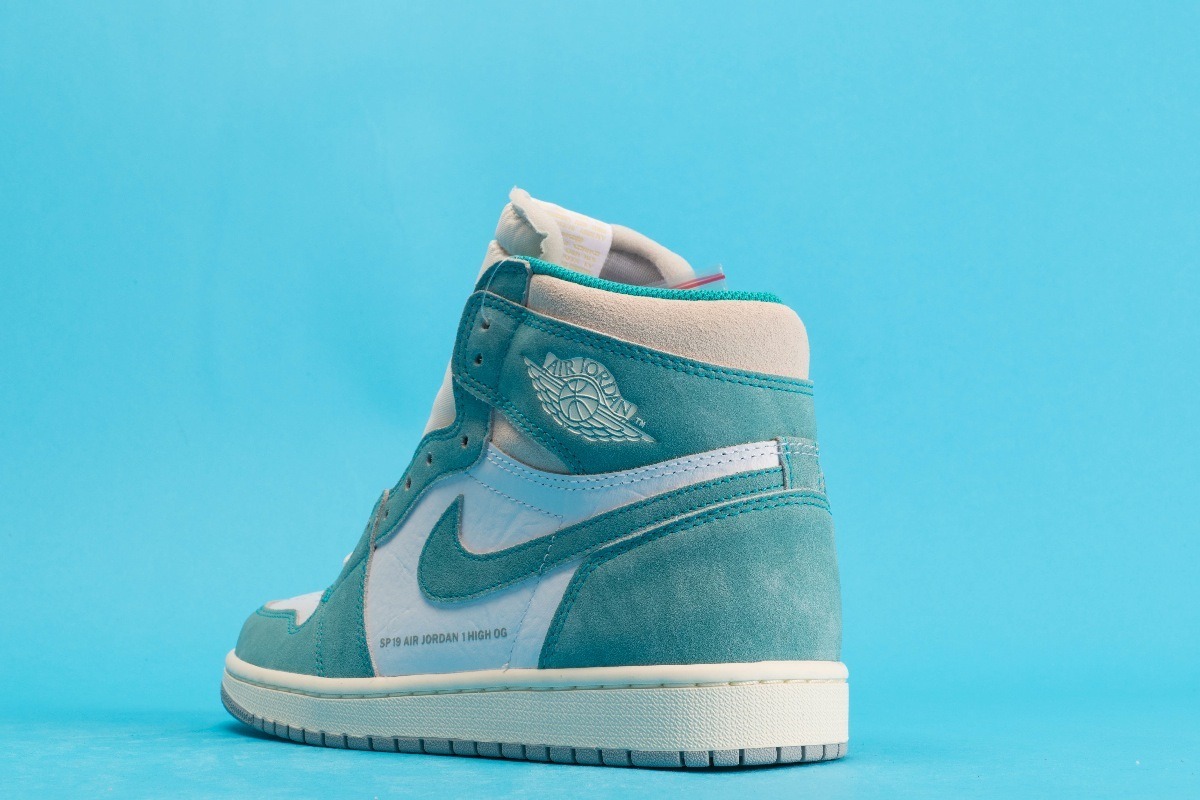 Tenis Nike Air Jordan 1 Retro High Turbo Green Mujer Tenis Nike Air Jordan 1 Retro High Turbo Green Mujer