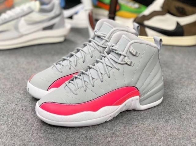 jordan 12 rosa