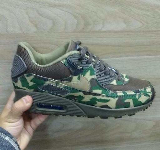 tenis nike air camuflado