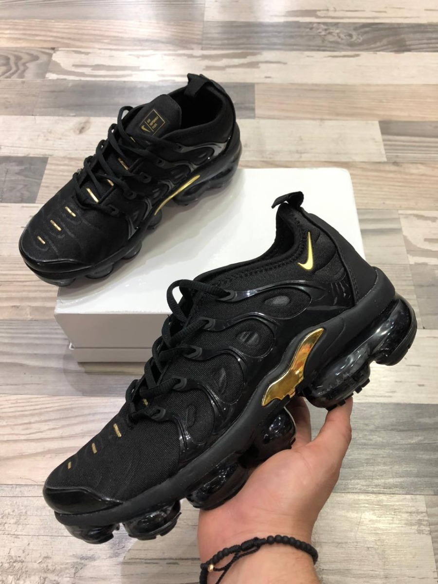 nike vapormax negro