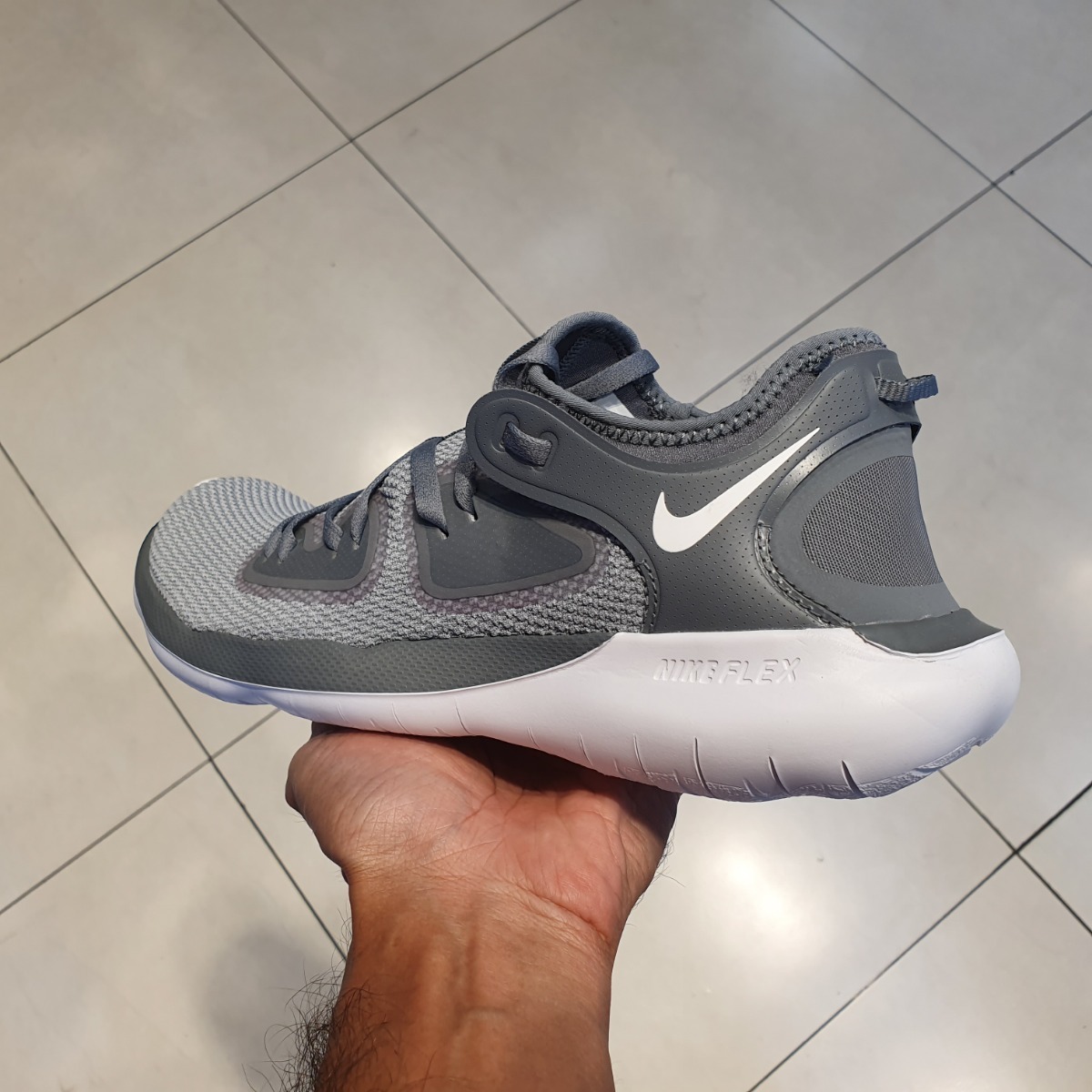 Tenis Nike Flex Rn 2019 Run Gris Original Nuevos A Meses Tenis Nike Flex Rn 2019 Run Gris Original Nuevos A Meses