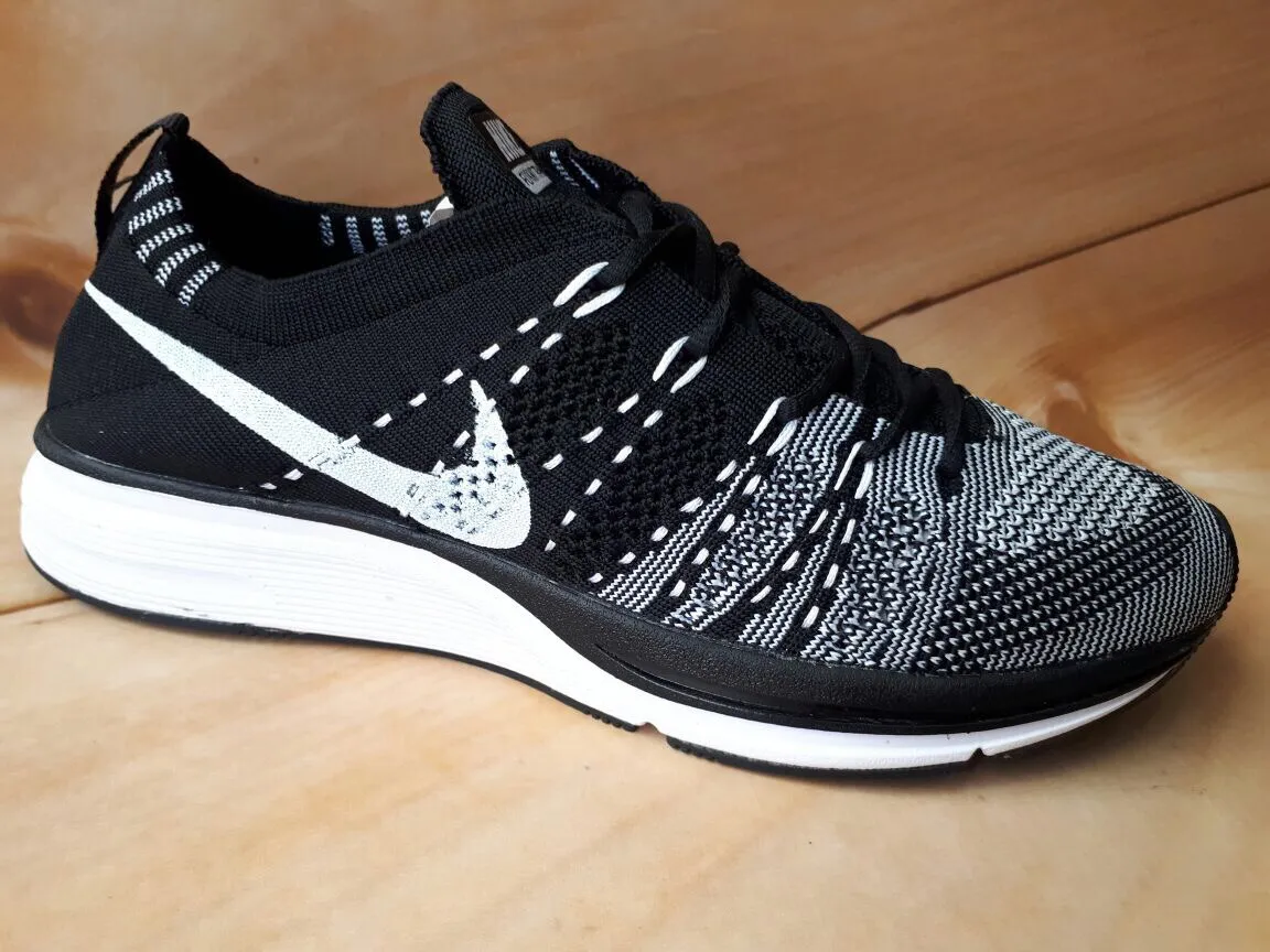 Tenis Nike Flyknit Trainer Para Hombre - $ 130.000 Tenis Nike Flyknit Trainer Para Hombre - $ 130.000