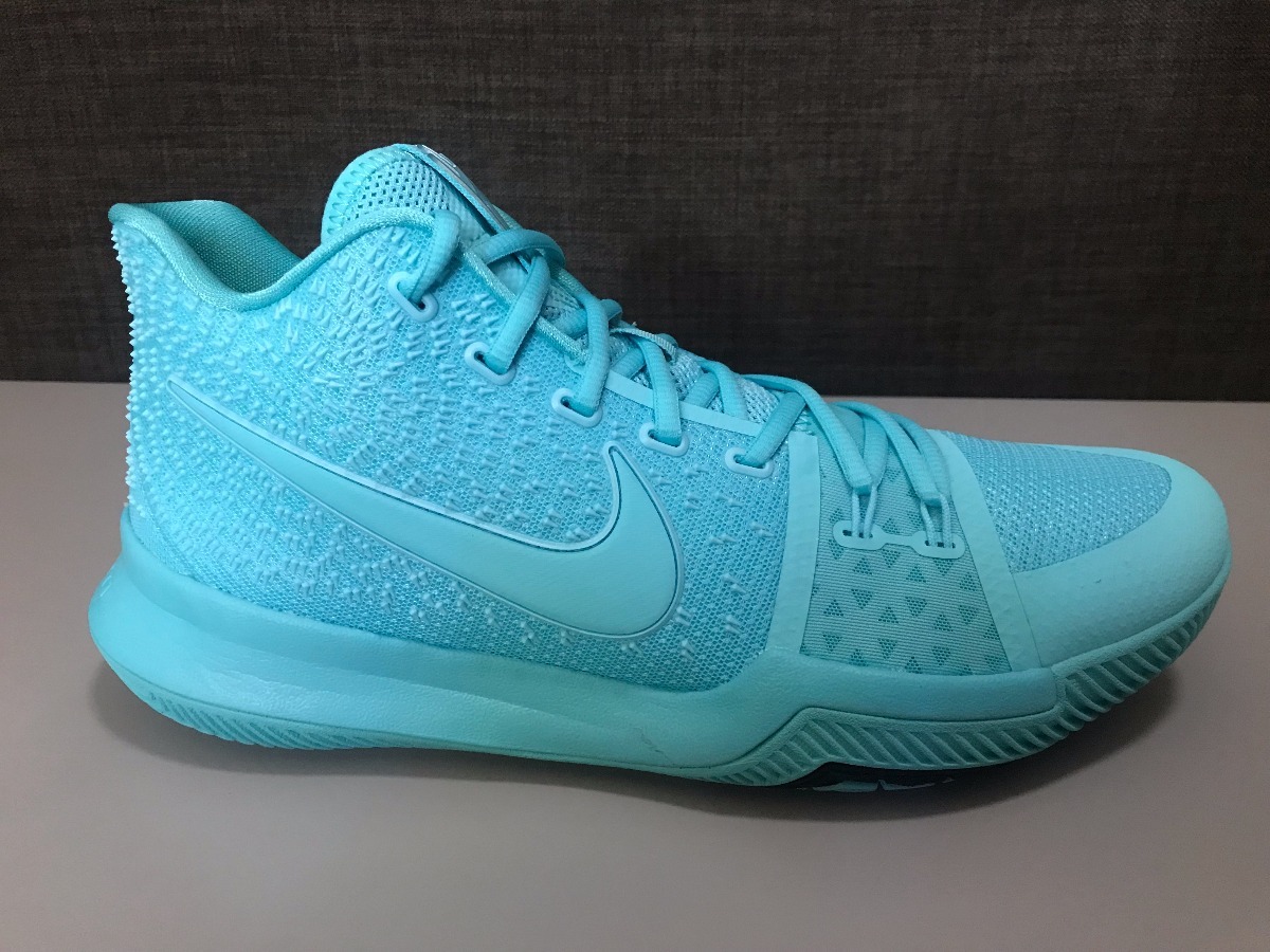 tenis kyrie irving 3 precio