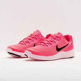 tenis nike color fiusha