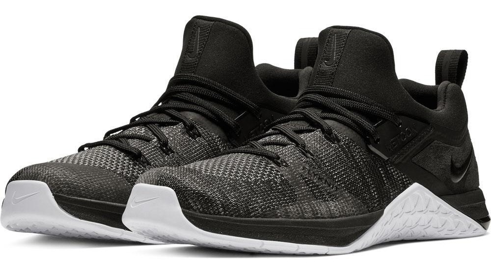 Tenis Nike Metcon Flyknit 3 Negro Blanco Crossfit Entrenamiento Training Alto Rendimineto Tenis Nike Metcon Flyknit 3 Negro Blanco Crossfit Entrenamiento Training Alto Rendimineto