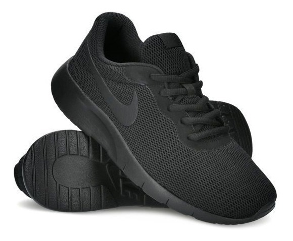 tenis negros de nike