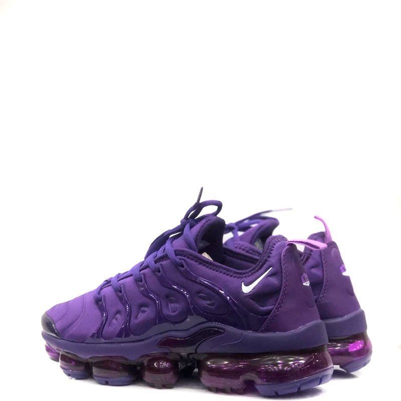 tênis roxo da nike