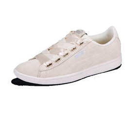 tenis puma color beige