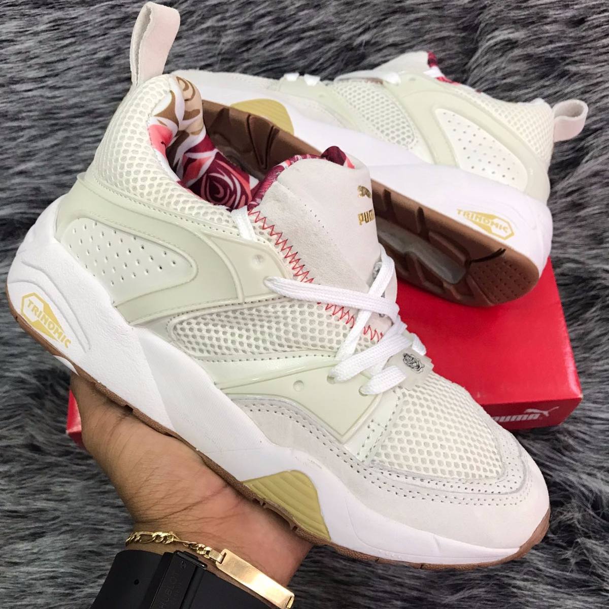 Tenis Tennis Puma Flores Dama - $ 177.345 en Mercado Libre