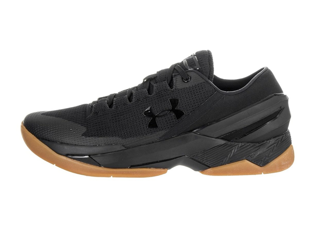 tenis under armour voleibol