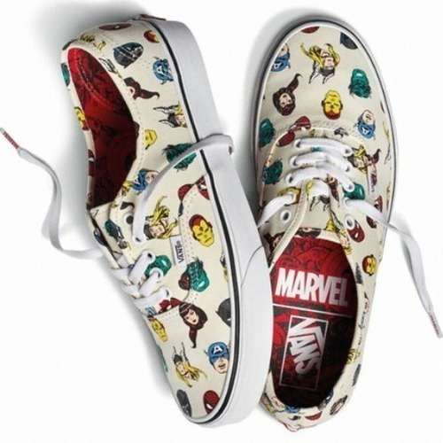 tênis vans x marvel authentic avengers