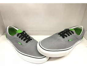 tenis vans gris con verde