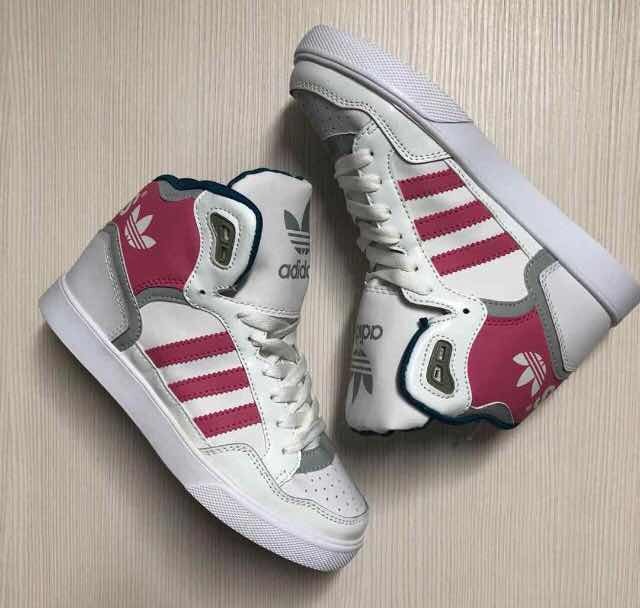 tenis adidas en bota mujer