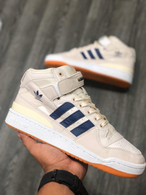 adidas con bota
