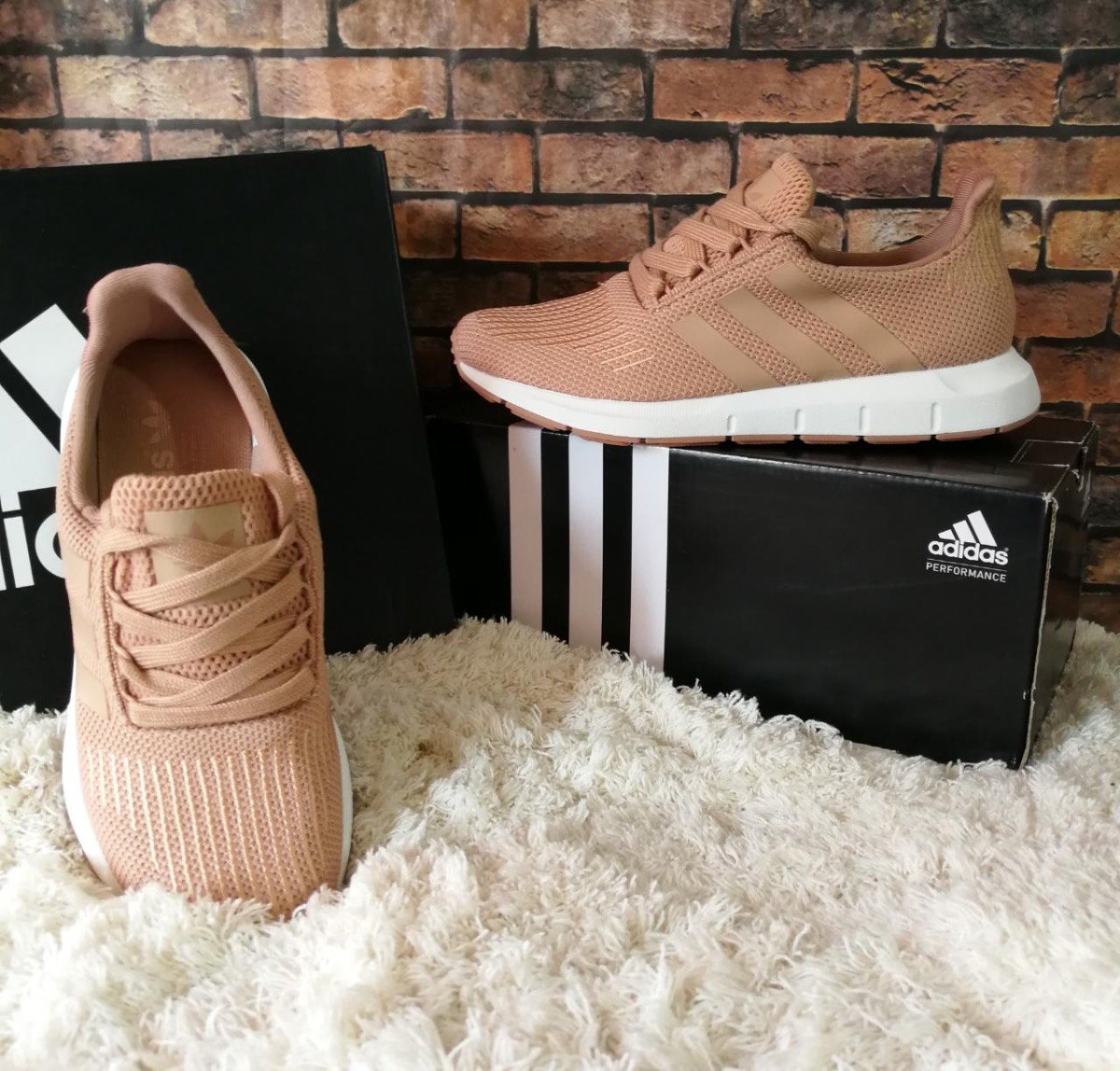 Tenis Zapatillas adidas Swift Run Piel Blanca Mujer Env Gr Tenis Zapatillas adidas Swift Run Piel Blanca Mujer Env Gr