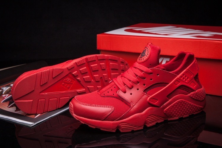 teni huarache rojo