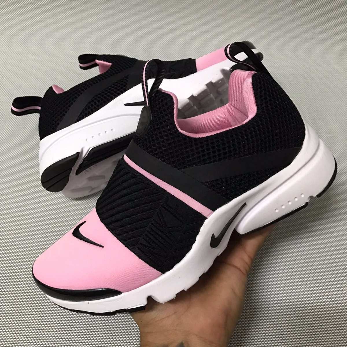 las ultimas nike de mujer