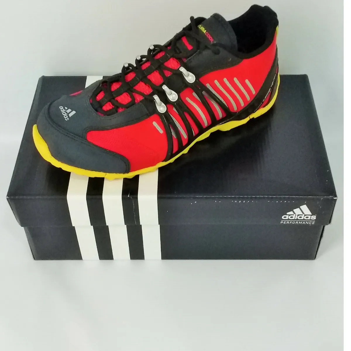 adidas hellbender preto e verde adidas hellbender preto e verde