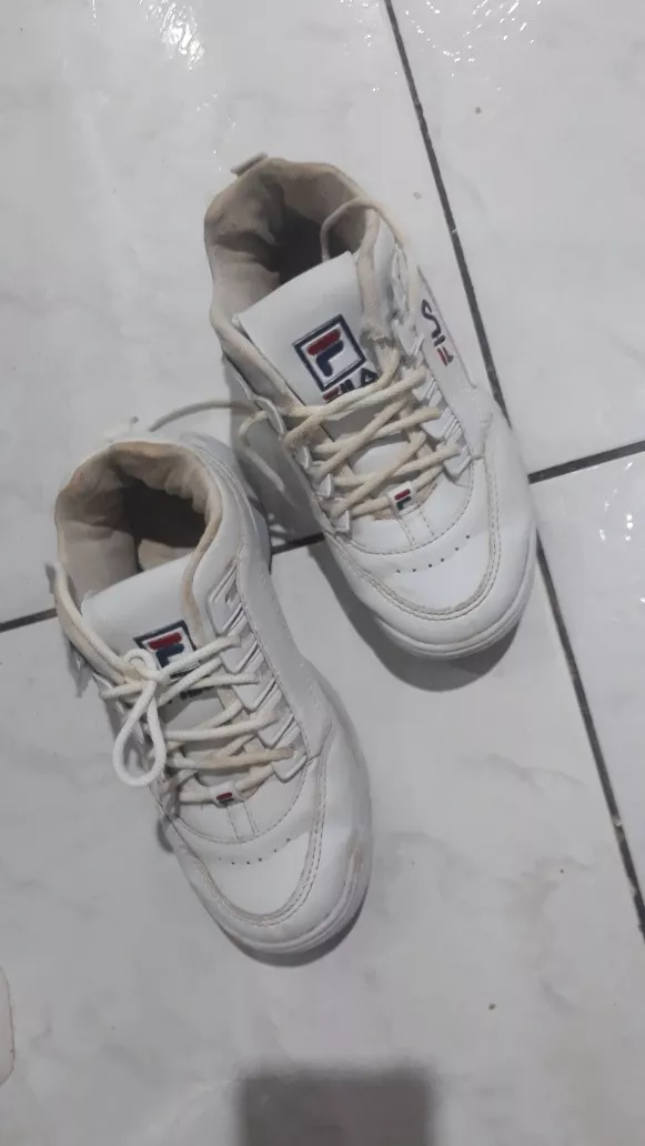 fila disruptor branco feminino