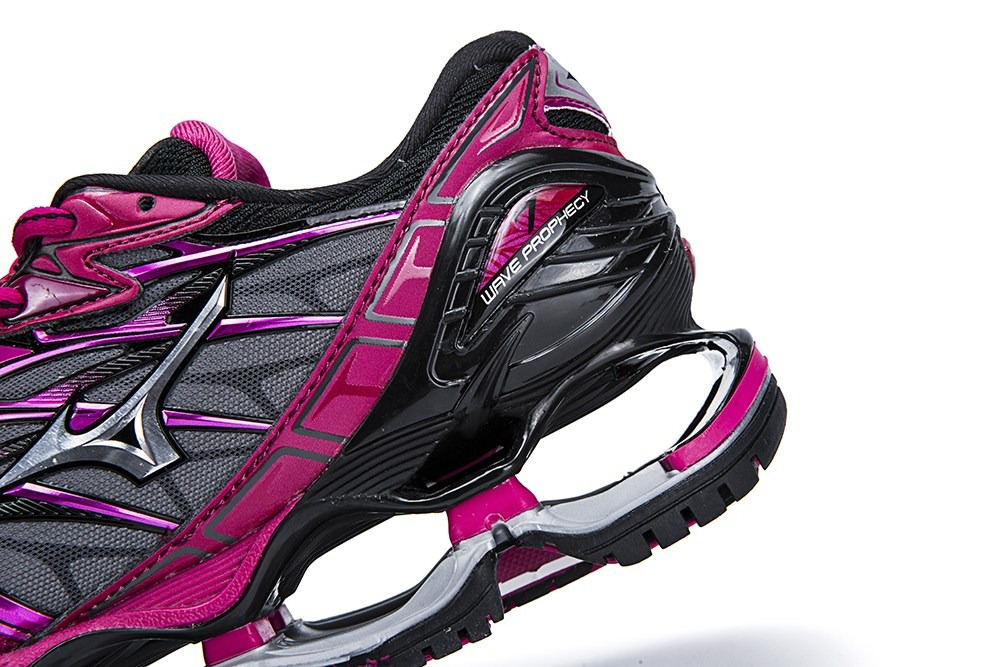 tenis mizuno feminino com mola