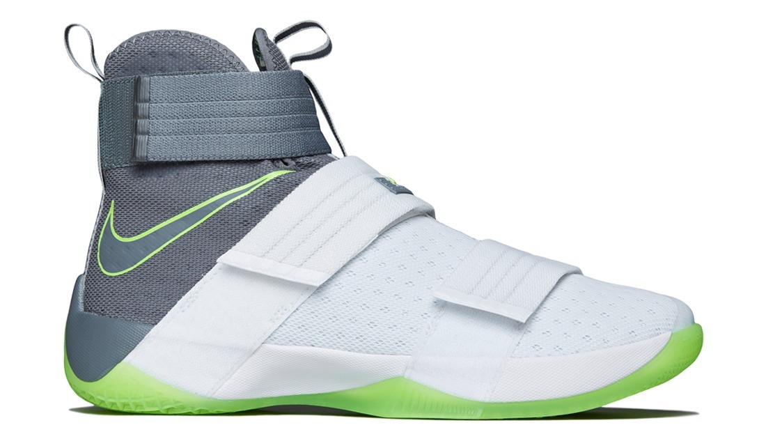 tenis lebron soldier x