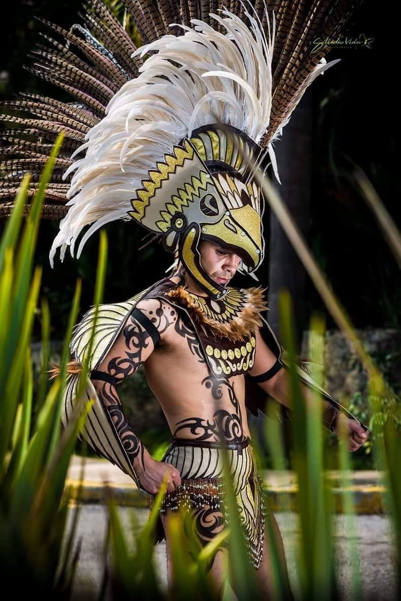 Traje Vestuario Danza Azteca Caballero Aguila $ 900000 En Mercado Libre.