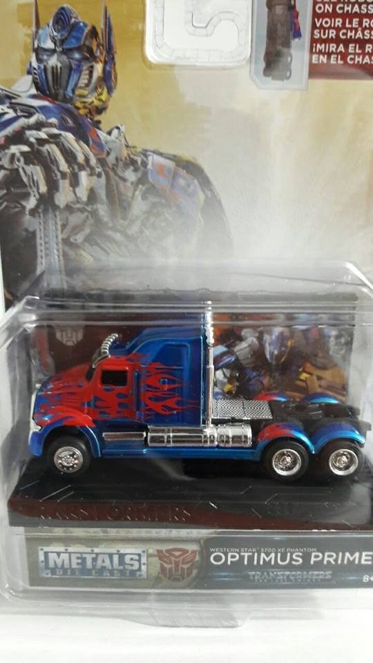 hot wheels transformers optimus prime