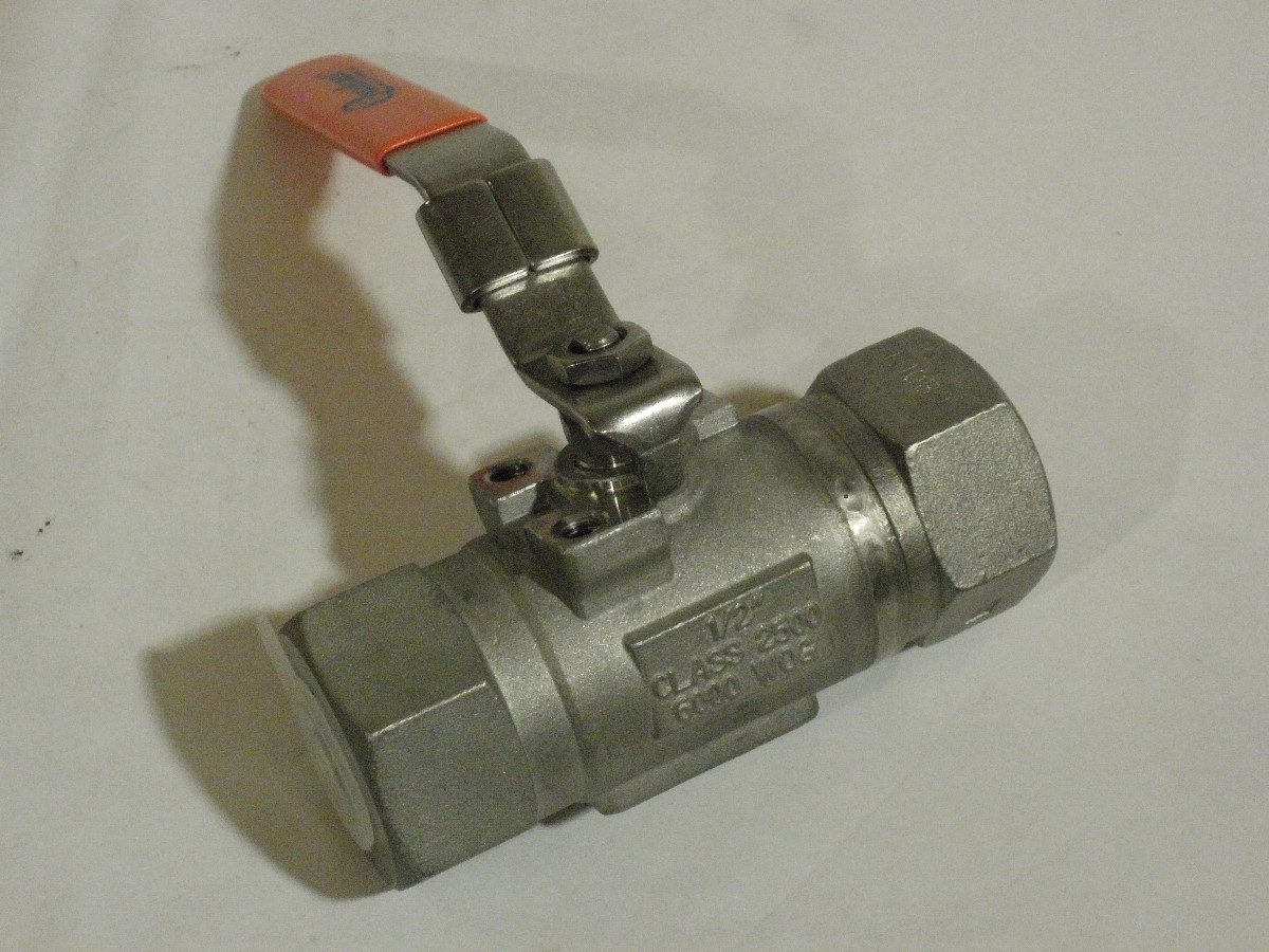 Valvula De 1 2 Para Agua Valvula De Bola Esfera 1/2 Rosca Inoxidable Presion 6000 Psi - $ 350.00