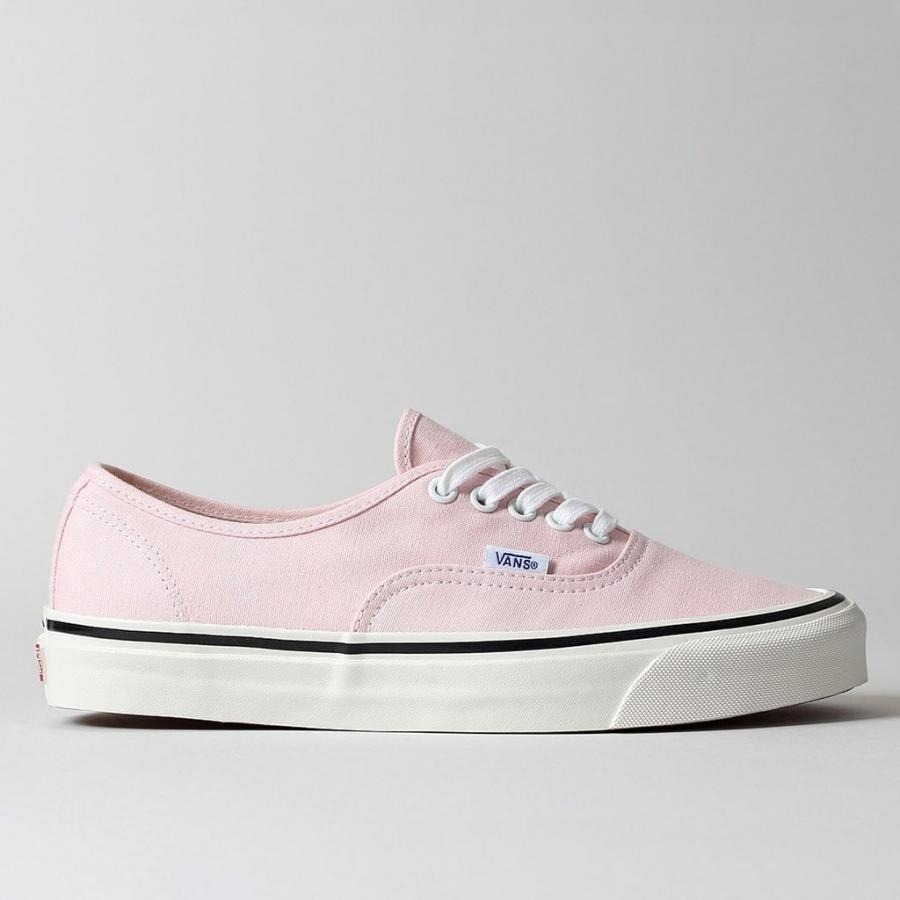 vans authentic 37