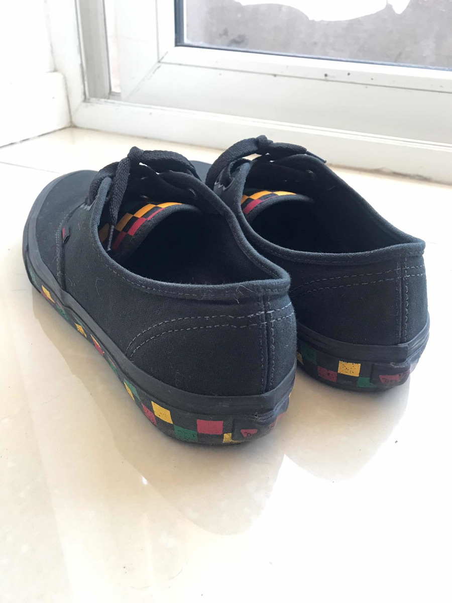 vans authentic negras 41 vans authentic negras 41
