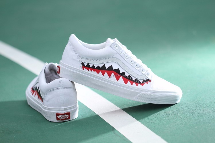 vans shark vans shark