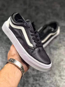 vans de cuero