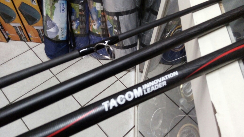 Vara Pesca De Praia Tacom Troy Surf 4.20mts 100 350gr Carbon R 490