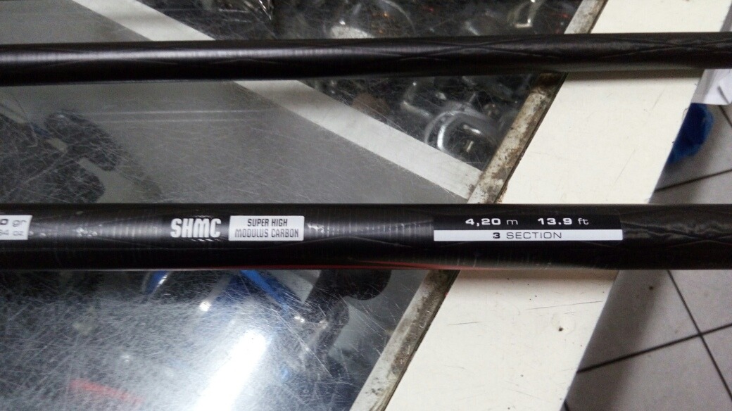 Vara Pesca De Praia Tacom Troy Surf 4.20mts 100 350gr Carbon R 490