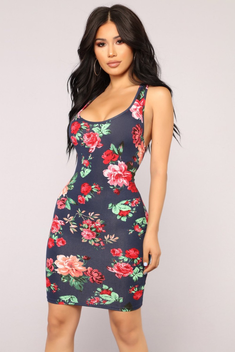 Vestido Floral Strech Sexy Corto Fashion Nova M Mediano 69900 En 