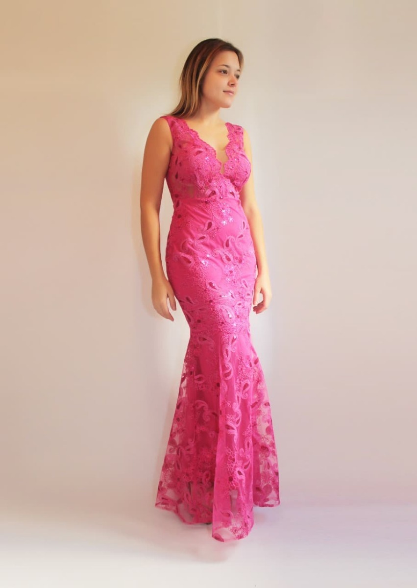 vestido tule bordado longo