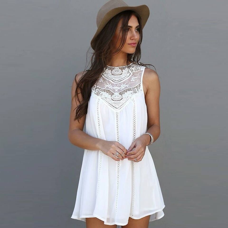 vestido branco curto para praia