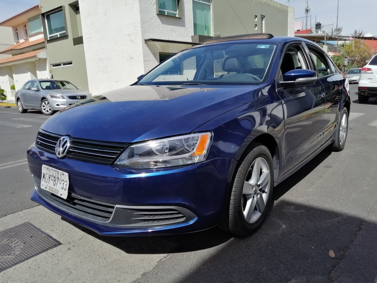 Volkswagen Jetta 2.5 Style Active Tiptronic B A At 2011