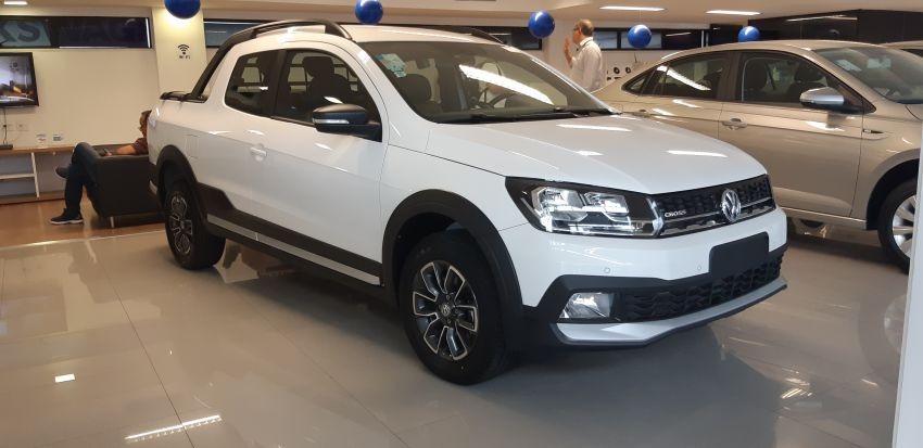 Volkswagen Saveiro Cross Cabine Dupla 2019 Branco Flex R 79190