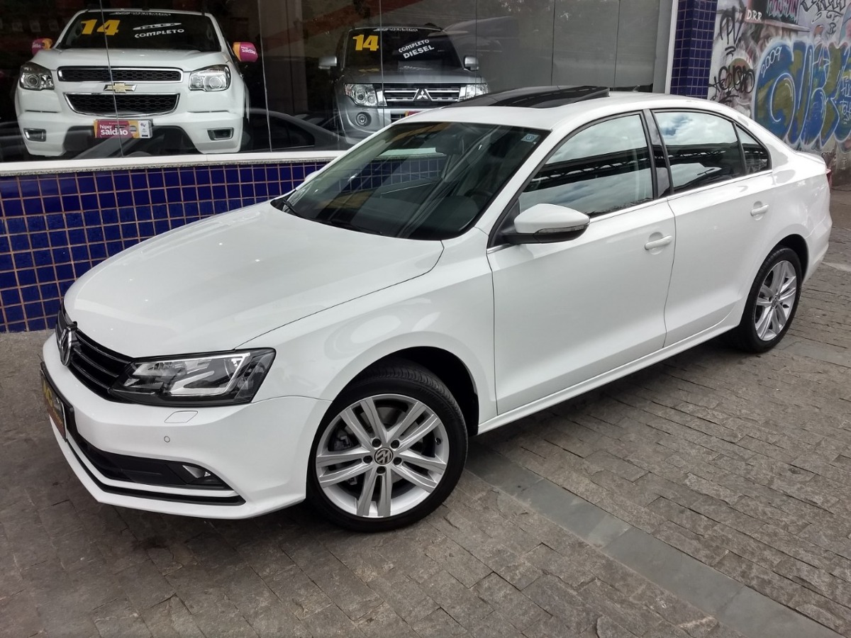 Vw Jetta Tsi Highline 2016 Branco Top Teto Xenon Led R Carregando Zoom