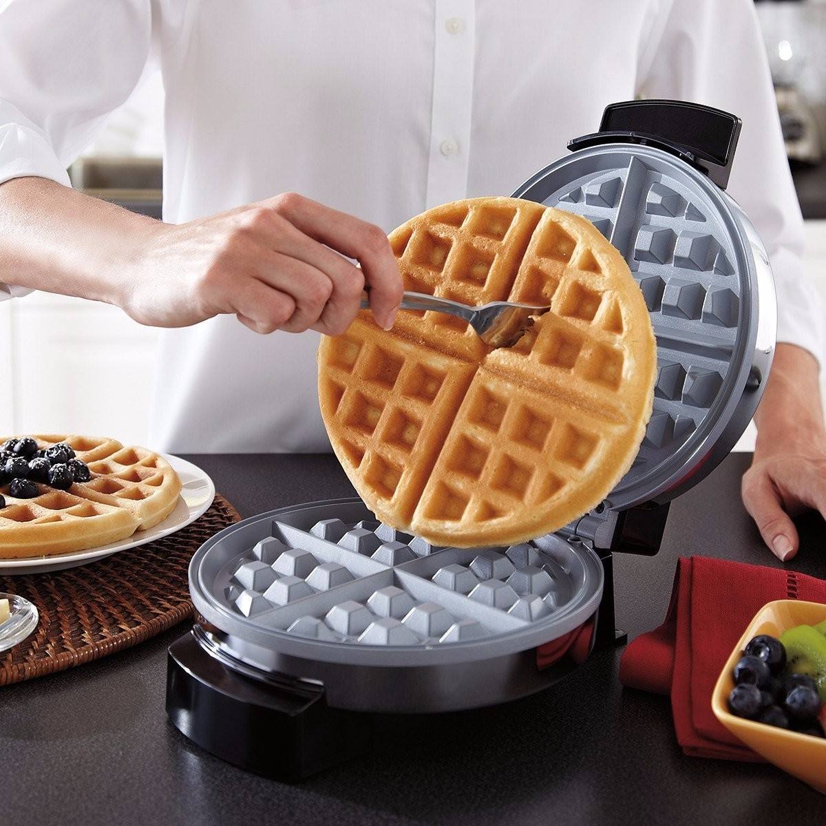 Wafflera Maquina De Waffles Redondos Oster Ceramica Nonstick - $ 1,348.