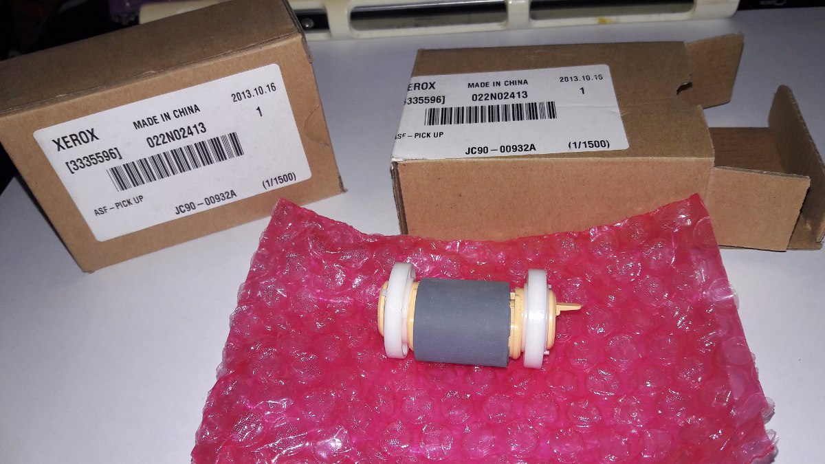 NEW Asco 222641 Red Hat Solenoid Valve T142912  *FREE SHIPPING*